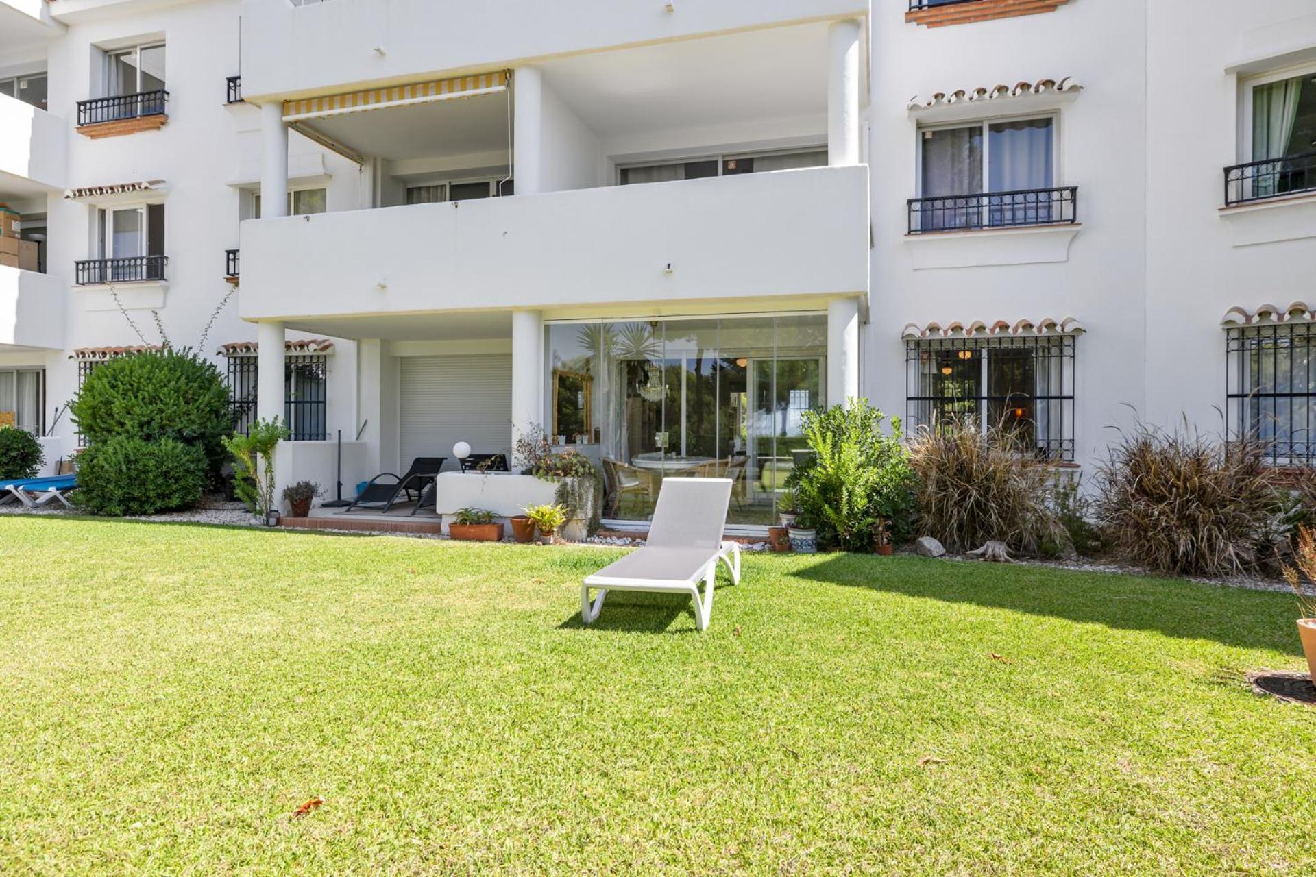 Garden Pool In Mijas By Costarentals - Ref 209